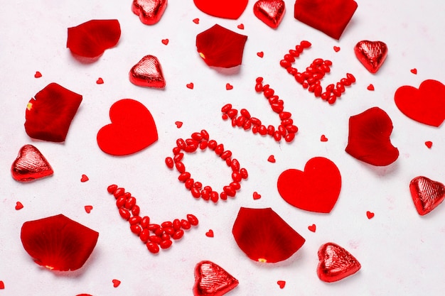 Foto gratuita carta di san valentino con rose