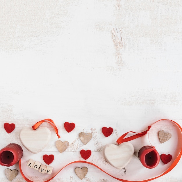 Free photo valentines day composition with copy space on top