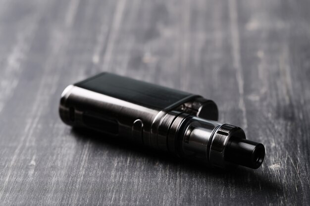 Vaping device e-cigarette