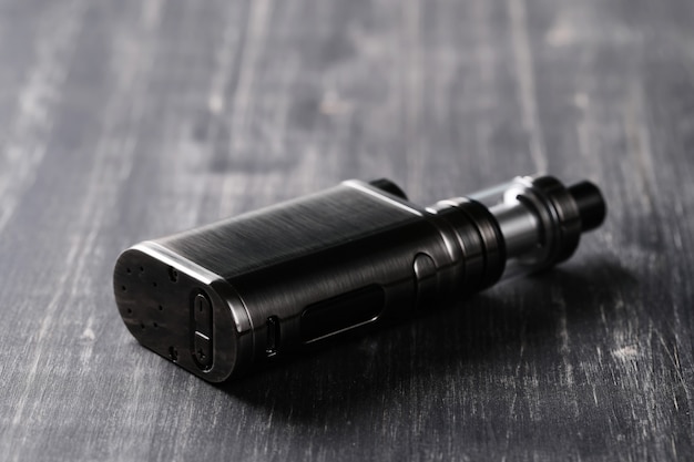 Vaping device e-cigarette