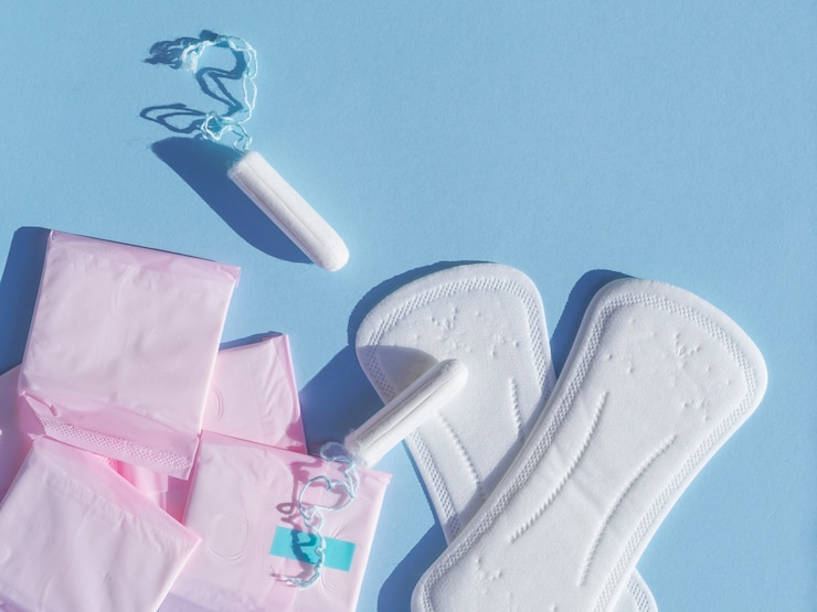 Free Photo variety of female menstrual hygiene top view