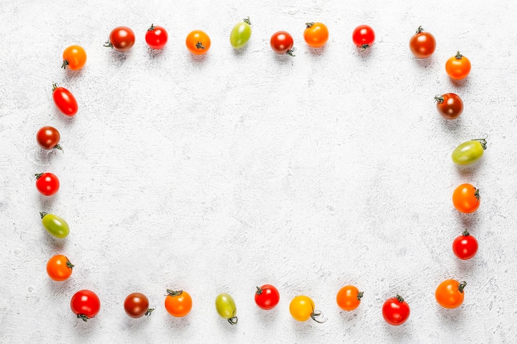 Free Photo various colorful cherry tomatoes.