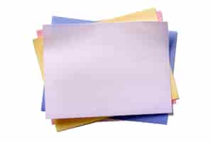 無料写真 さまざまな色の粘着性のあるポストノートは、白い背景を分離
