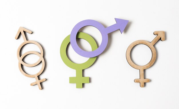 다양한 여성 및 남성 성별 기호 개념