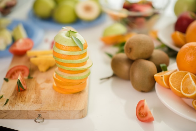 Различные фрукты, питание Здравоохранение и здоровая концепция