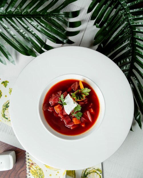 Vegetable soup with white cheese