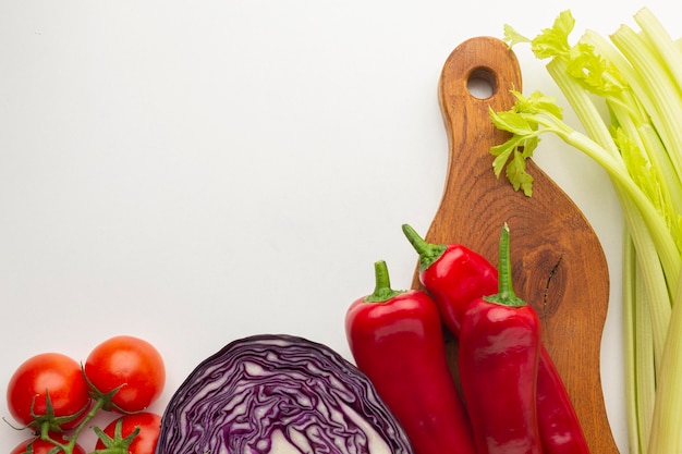 Free photo vegetables arrangement flat lay