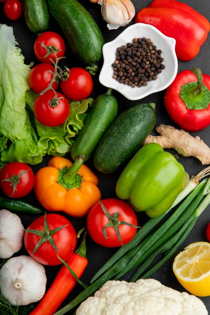 Vegetables with pepper inside a bowl