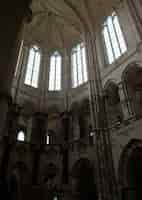 Free photo vertical low angle shot of the cathedral of magdeburg during daytime