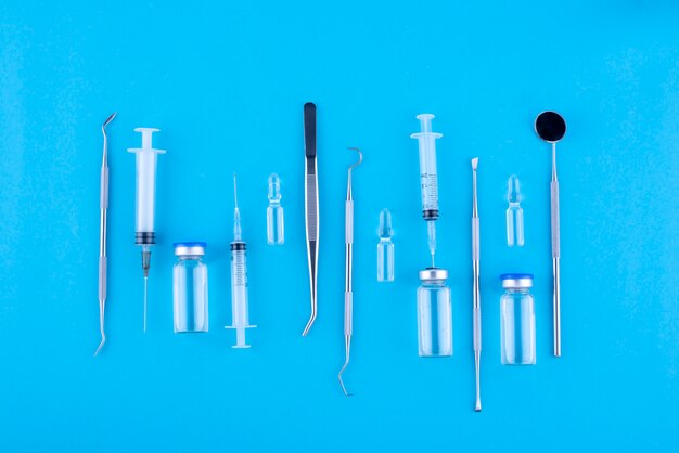 Vials and medical tools arrangement