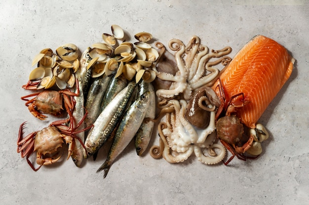 Foto gratuita vista degli allergeni che si trovano comunemente nei frutti di mare