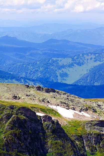 Бесплатное фото Вид с вершины горы
