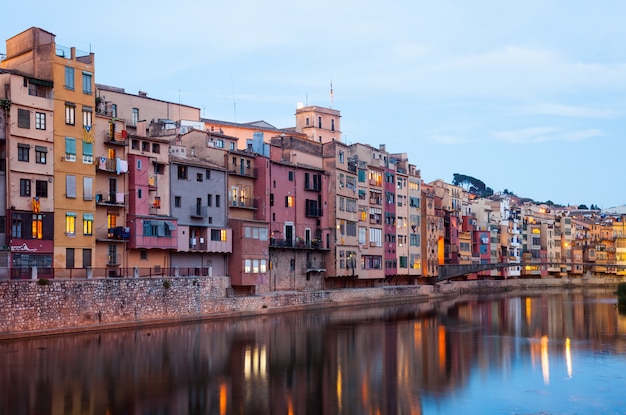 Free photo view of  girona in evening. catalonia