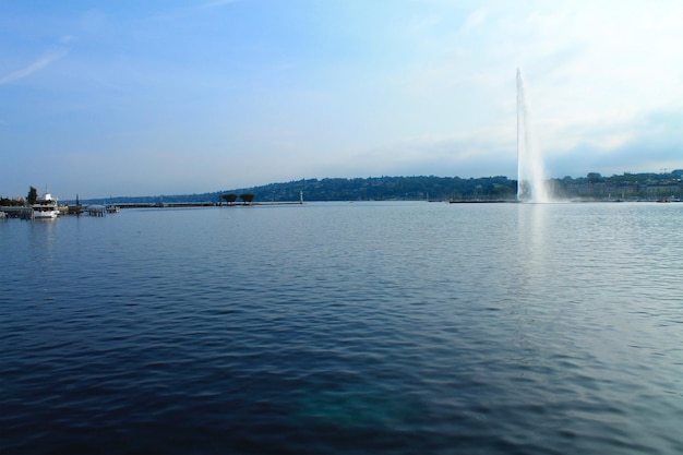 View of the lake in geneva and the fountain. switzerland