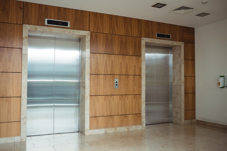Free Photo view of lift