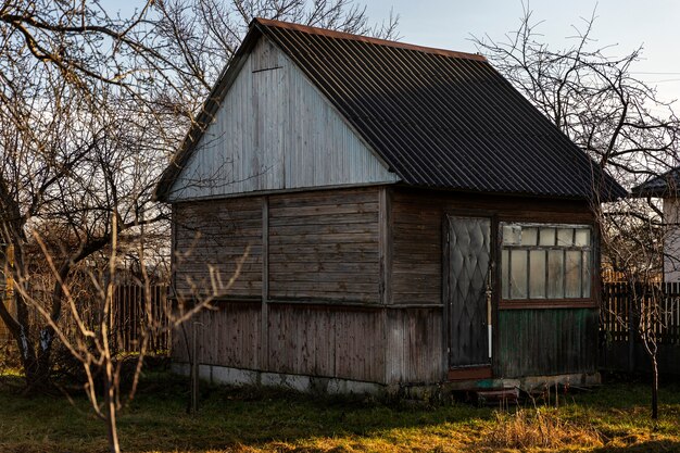 Дома обшитые сайдингом под бревно фото с коричневой крышей фото