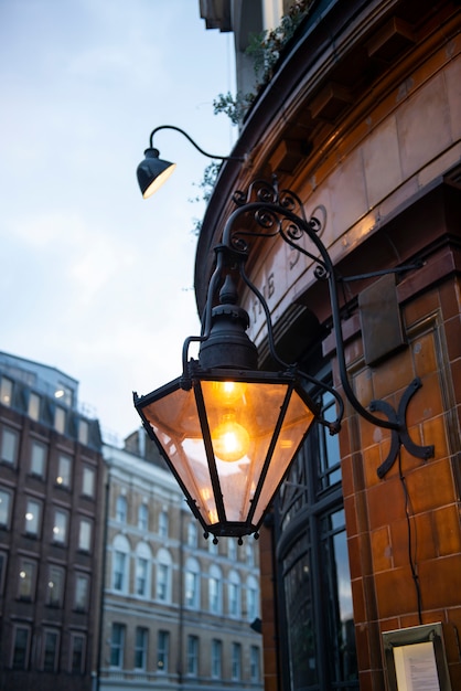 Вид на уличные фонари в лондоне