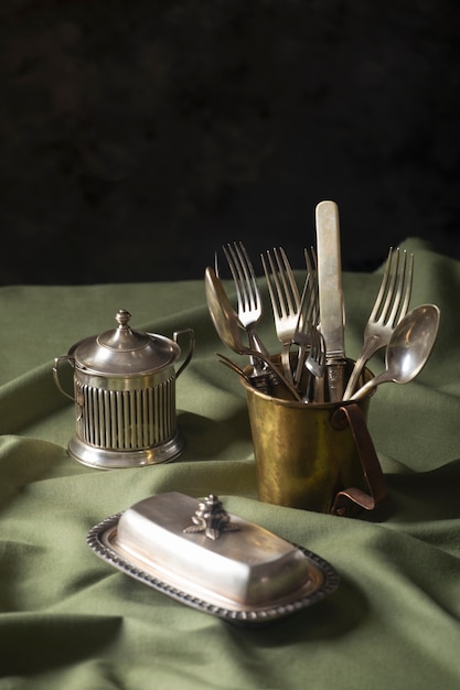 Free photo view of vintage metallic cutlery