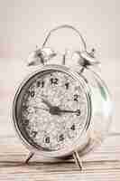 Free photo vintage clock