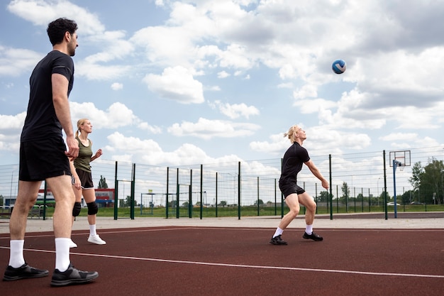 Free photo volleyball players  having a match