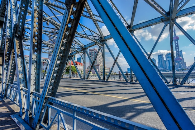 Foto gratuita il ponte waibaidu a shanghai