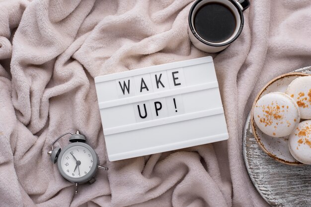 Wake up message on lightbox arrangement