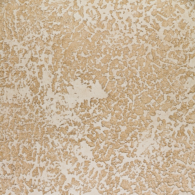 Wall surface with coarse texture