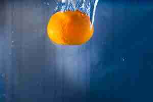 무료 사진 오렌지와 물 배경