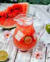 Free photo watermelon fresh with lime on the table