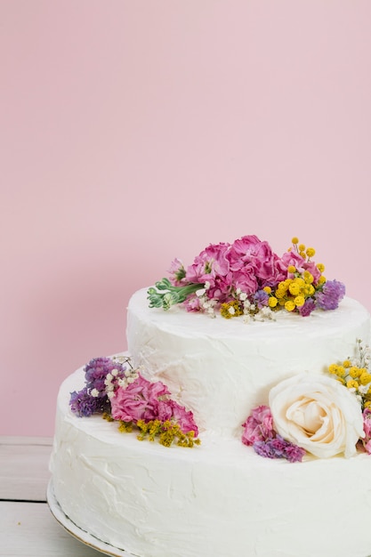 Wedding cake with flowers