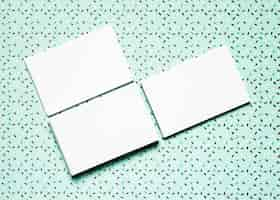 Free photo wedding invitations with teal background