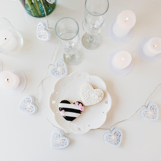 Free photo wedding still life with glasses