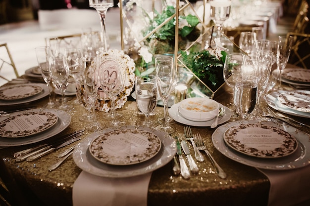 Free photo wedding table setting at wedding night