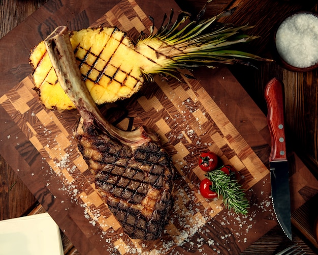 Well-fried t-bone steak top view