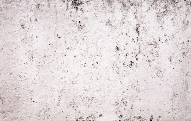 Белая цементная стена