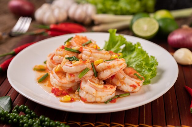 White shrimp salad with lettuce Corn and scallions, chopped