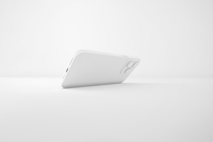 無料Photo トリプルカメラを搭載したホワイトスマートフォン