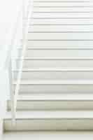 Free photo white stairs unfocused