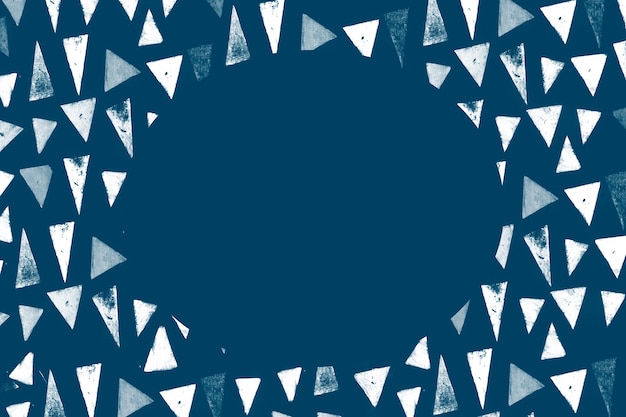 無料写真 インディゴの背景に白い三角形のブロックプリントパターンフレーム