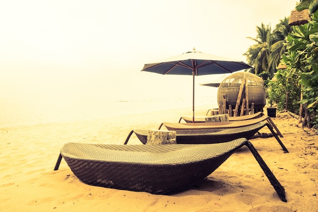 Foto gratuita vacanza relax mare di sabbia bianca