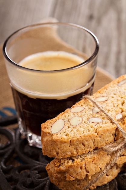 Wholewheat biscotti with coffee