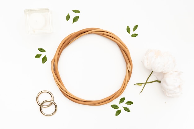 Wicker circle with white flowers