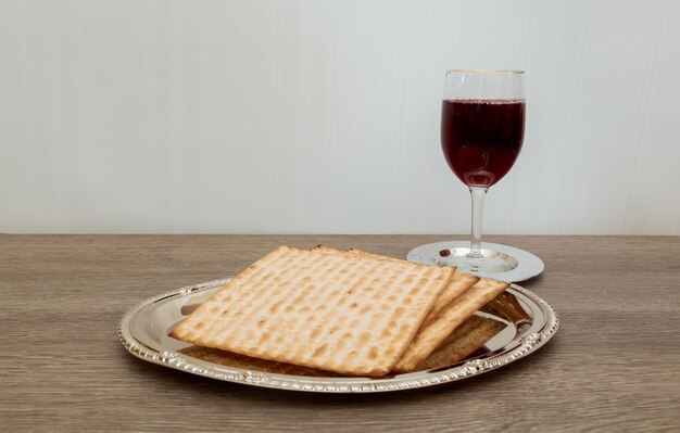 ワイン​と​マッツォユダヤ人​の​過​越祭​パン​過​越祭​マッツォ​過​越祭​ワイン