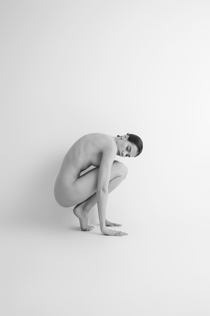 Woman black and white nudity side view