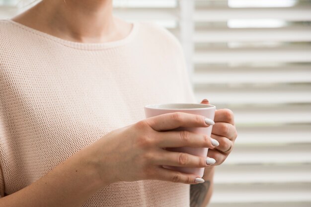 女の子、保有物、コーヒー、マグ