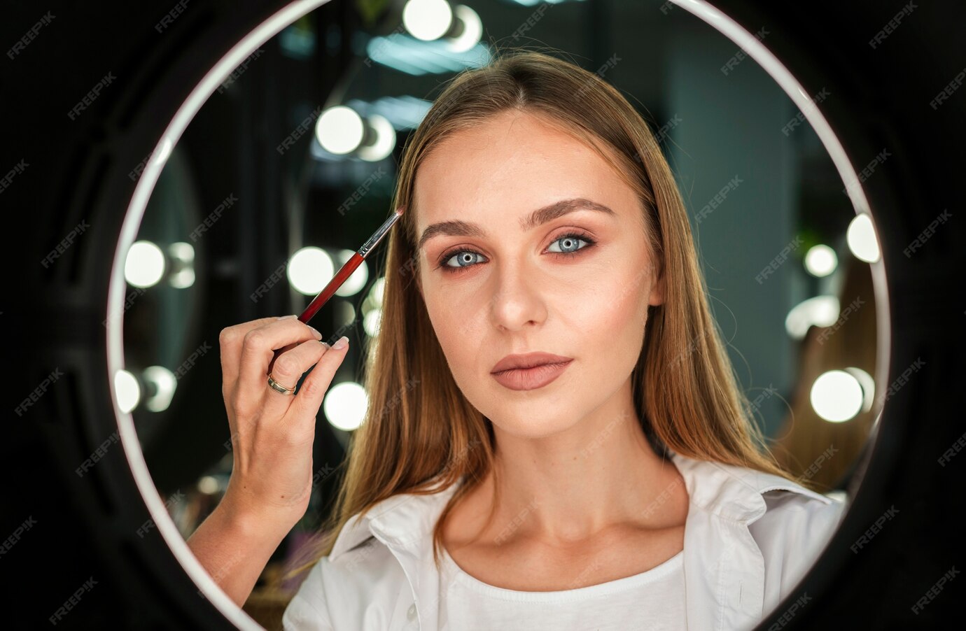 Luminous Looks Polished Perfection Tips