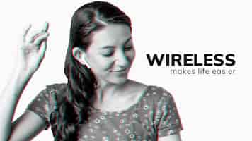Foto gratuita donna che ascolta la musica tramite auricolari wireless con effetto di esposizione a doppio colore