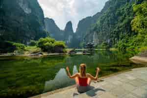 Free photo woman meditating