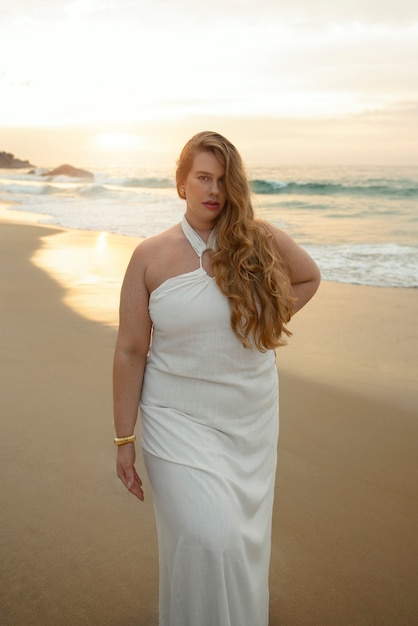 Free photo woman portraing greek goddess