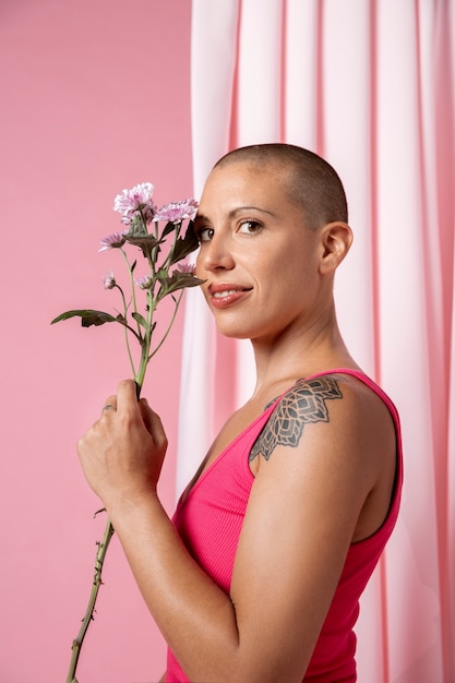 乳がん後に回復している女性
